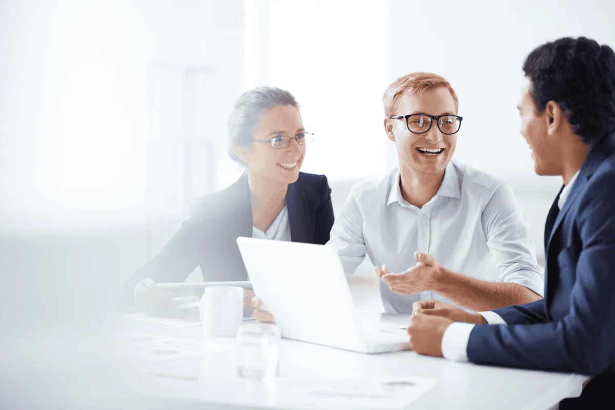 Profissional em curso de inglês para carreiras